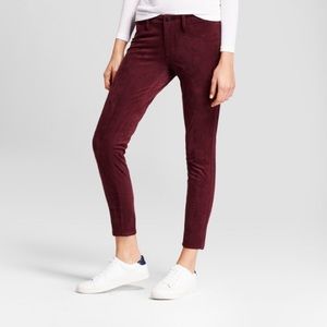 Mossimo burgundy jeggings, faux suede size 10